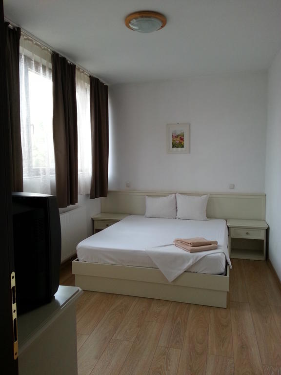 Banu Manta Apartments Bucharest Exterior photo