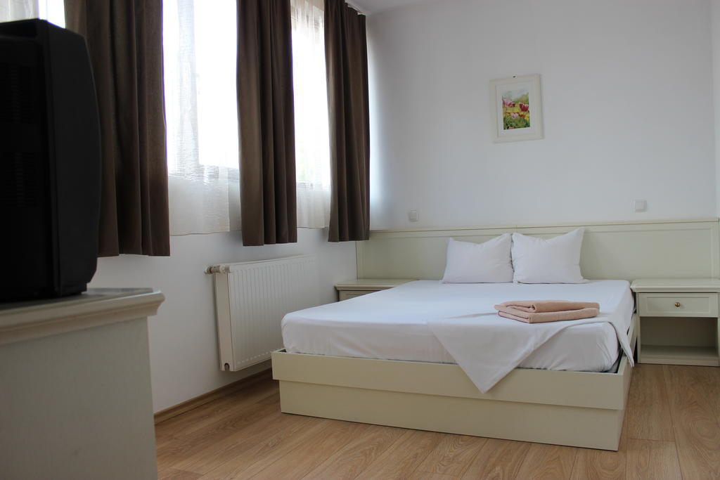 Banu Manta Apartments Bucharest Exterior photo